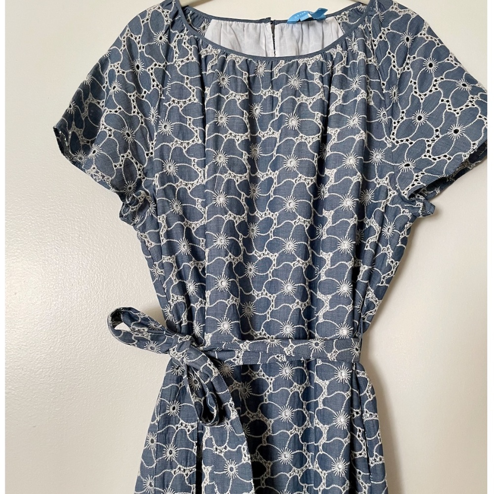 Draper James Embroidered Chambray Tie Waist Popover Dress - XL - Picture 4 of 11